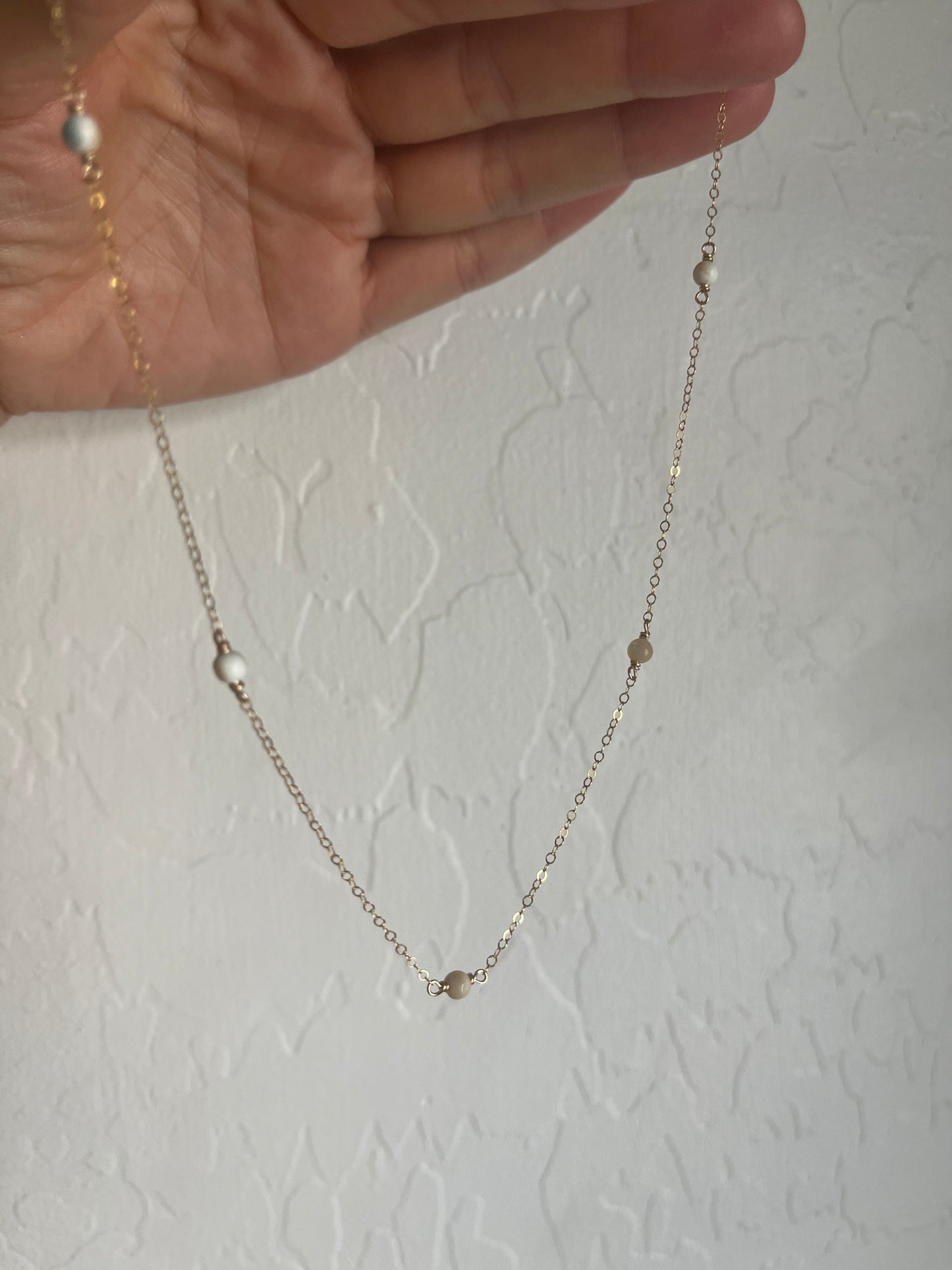 Lux Necklace - Shell